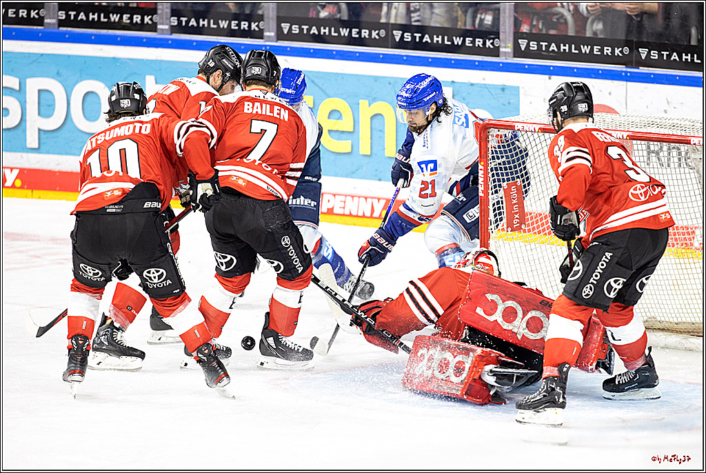 PENNY DEL - Viertelfinale;  Koelner Haie - Adler Mannheim; Koeln, 17.03.2023